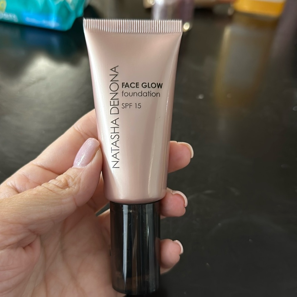 Natasha Denona face glow foundation in shade 45